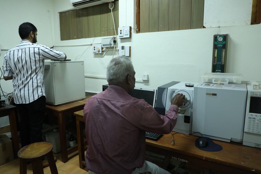 4.Chemistry_Instrument_Room_G-31_